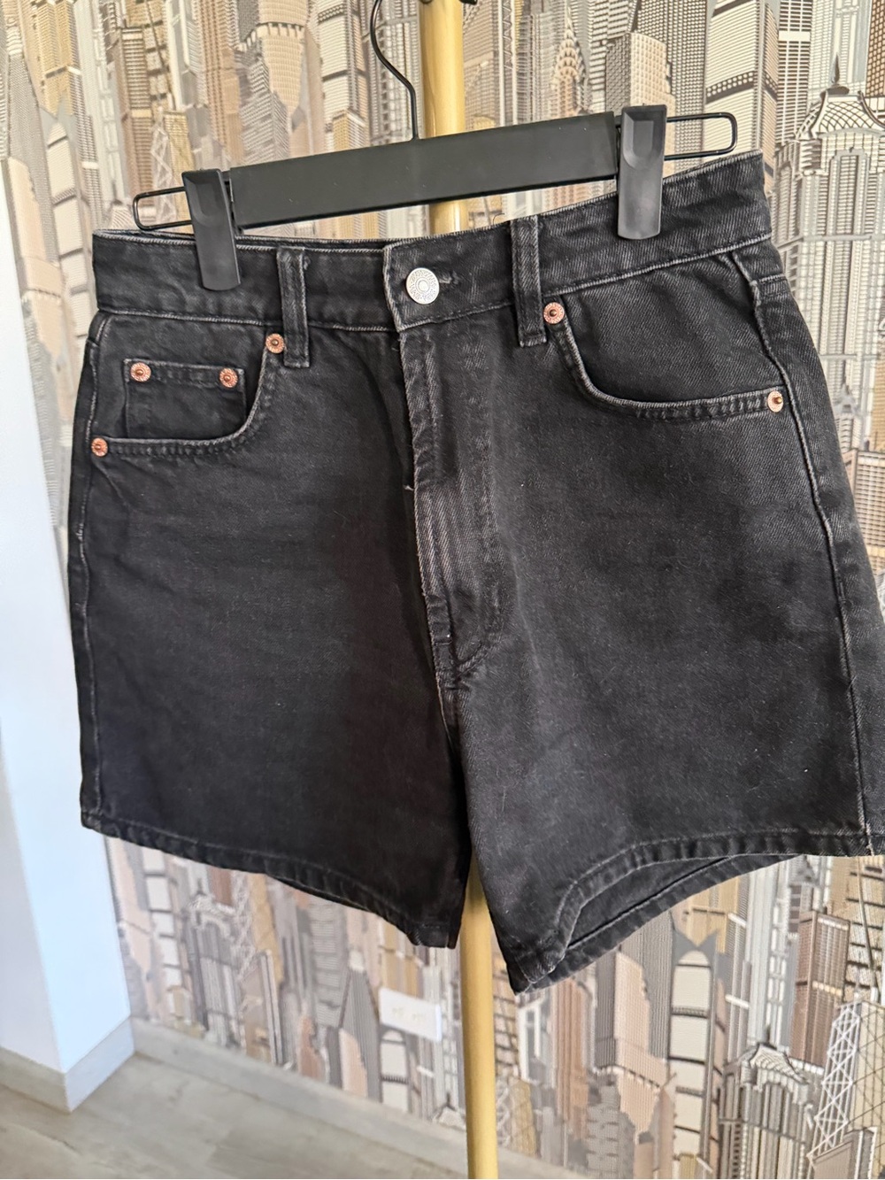 Zara Black High-Rise Denim Jean Shorts
